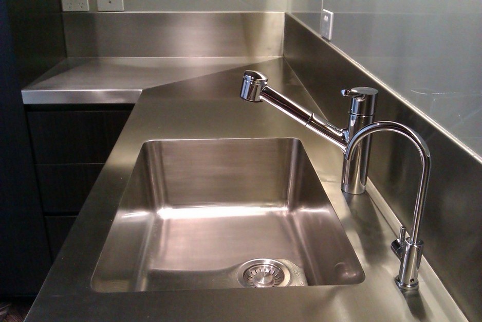 S & B Stainless