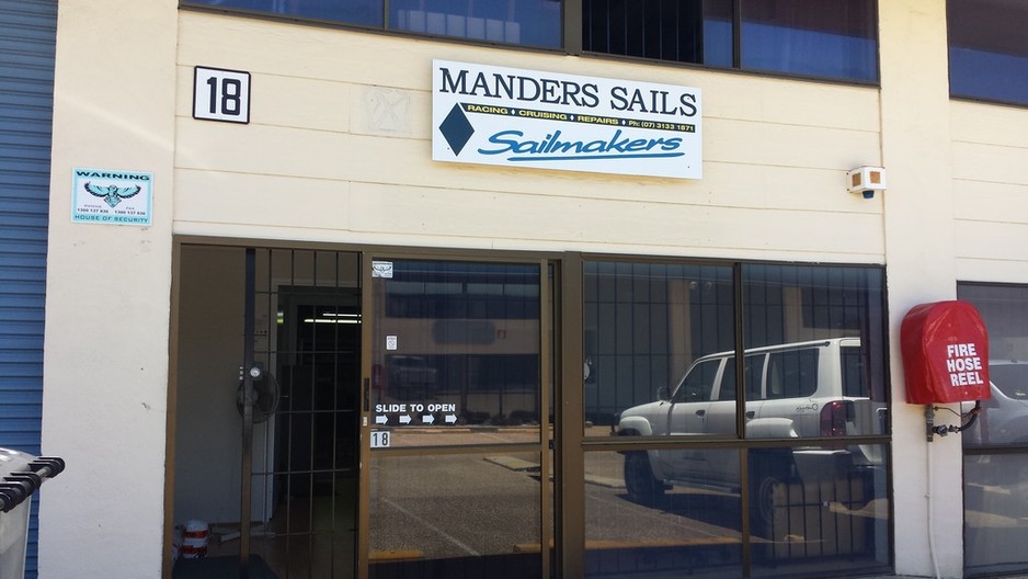 Manders Sails